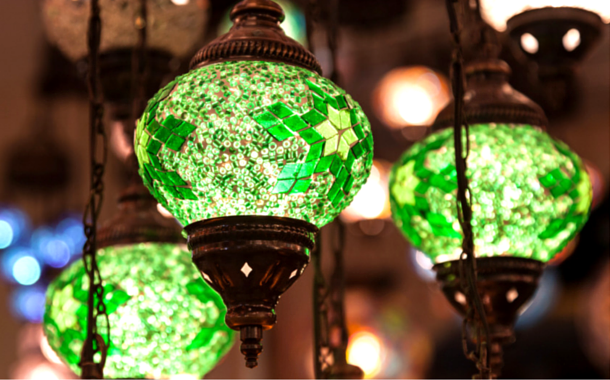 Antiques at Chor Bazaar, Mumbai places to shop in Mumbai